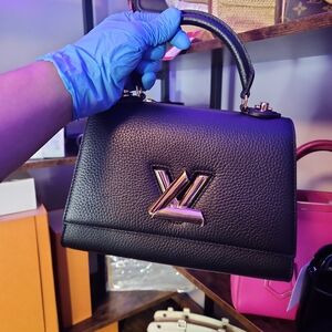 LOUIS VUITTON TWIST TOTE